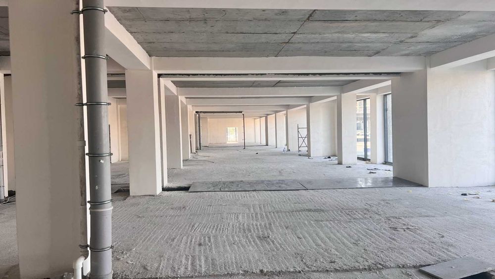 Аренда фасадного помещения на Малой Кольцевой | Большие витрины