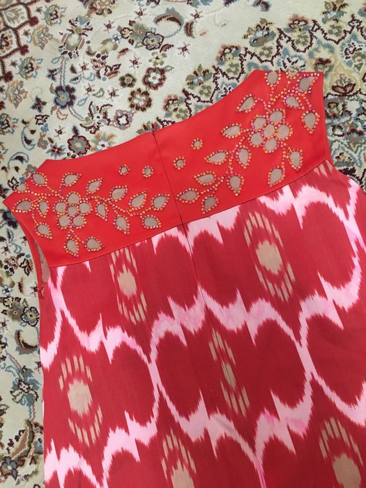 Женское национальное платье