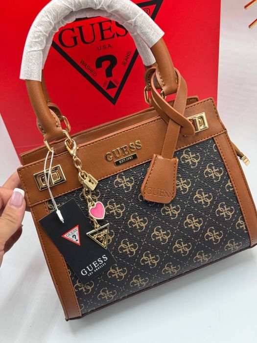 Чанти Louis Vuitton,YSL,Gucci,CK, Guess