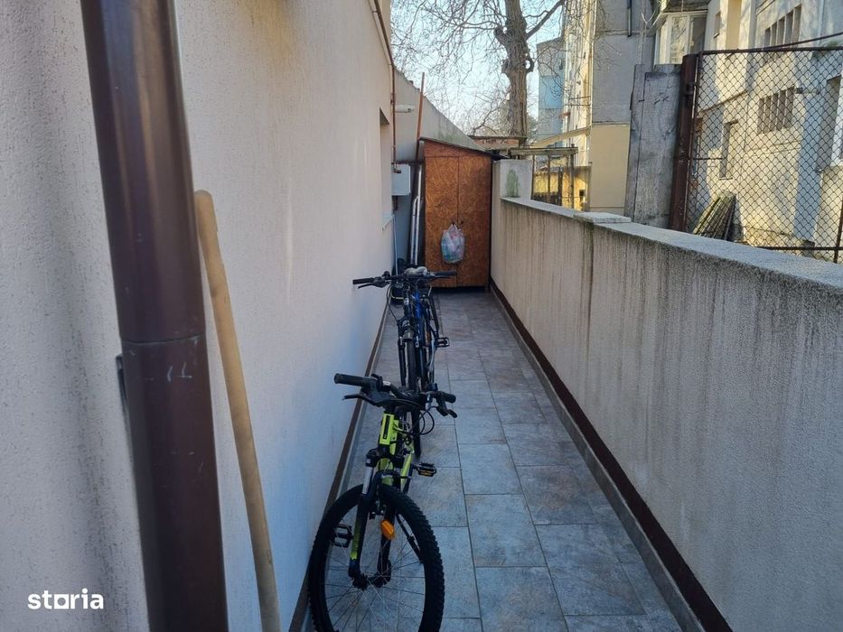 De vanzare casa cu 3 camere in Lugoj
