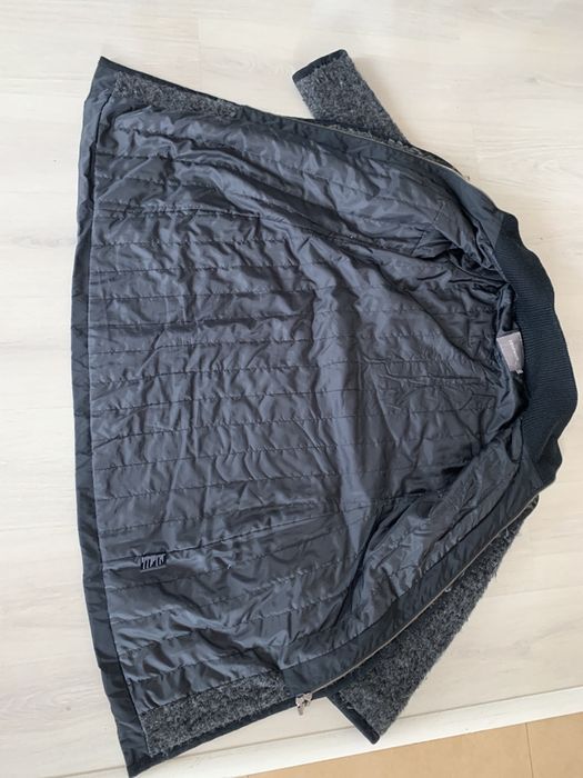 Vand geaca lunga(M) calduroasa.