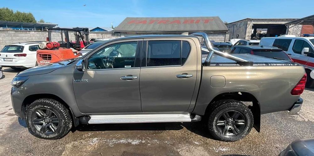Dezmembrez / Piese auto Toyota Hilux 2022 Diesel