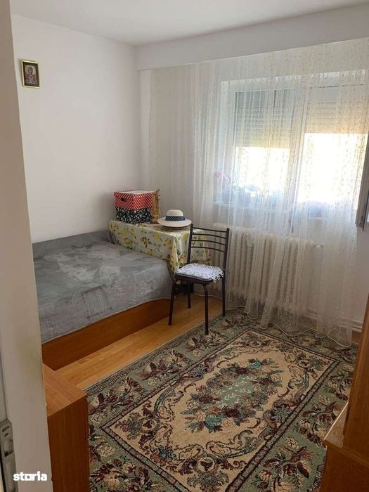 Apartament 4 camere Piata Vidin, Braila stare excelentă