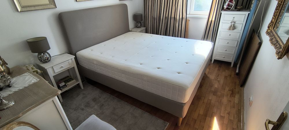 Pat tapițat Ikea și saltea 1,60x2m