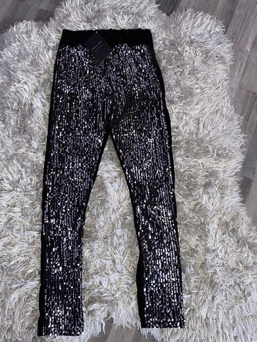 Pantaloni cu paiete