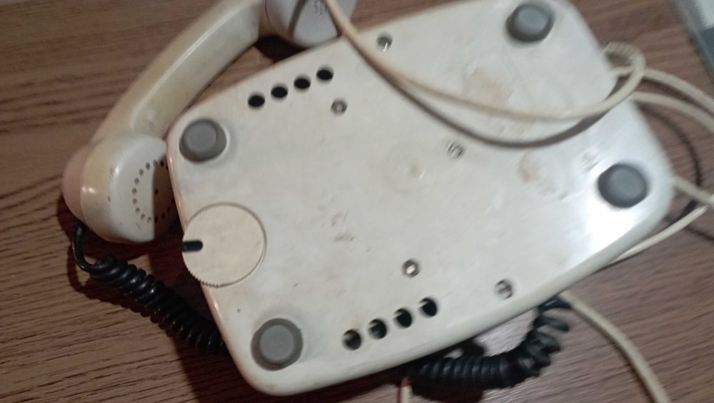 Telefon Fix cu Ro­tiță – Retro – Perioada Comunistă – Colecție
