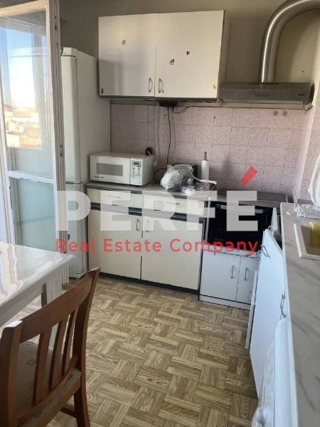 Продава се Двустаен апартамент в Бургас, Изгрев - 61 кв.м за 1804 €/кв.м - Снимка #2