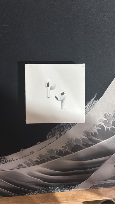Airpods (3rd generation)