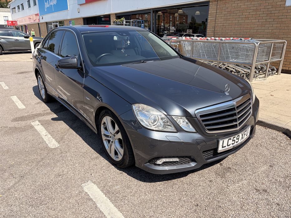 MERCEDES-BENZ E-Class
