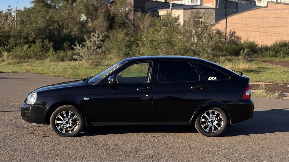 Продам Lada Priora 2172 хэтчбек 2013 года