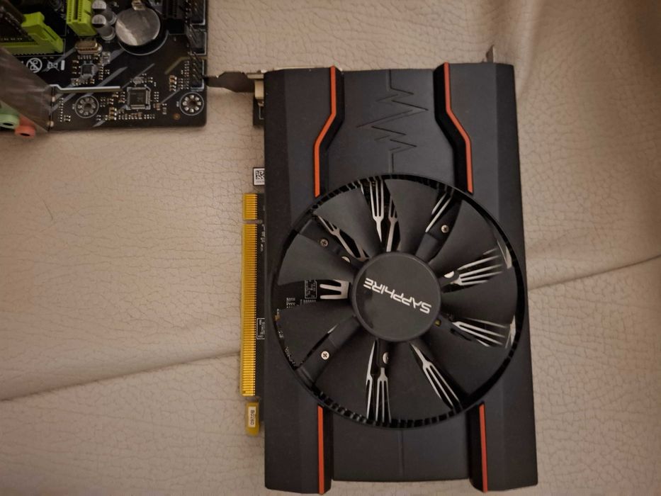 Xenon 2690 v3 + 32 GB DDR4 +RX 550 2GB + SURSA 610W 80BRONZ