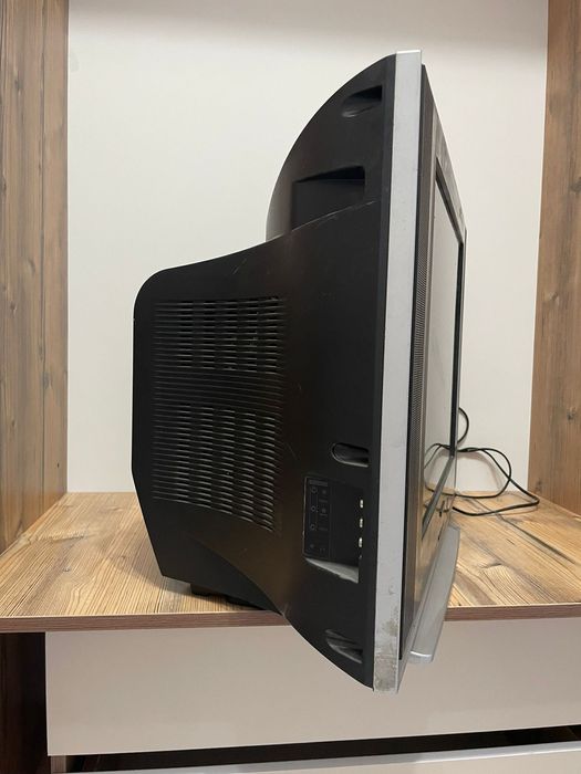 Продается телевизор