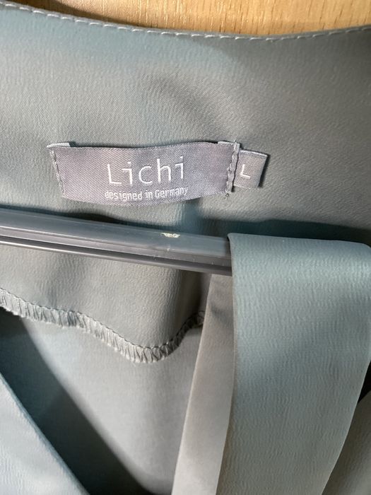 Продам б/у вечернее атласное платье.