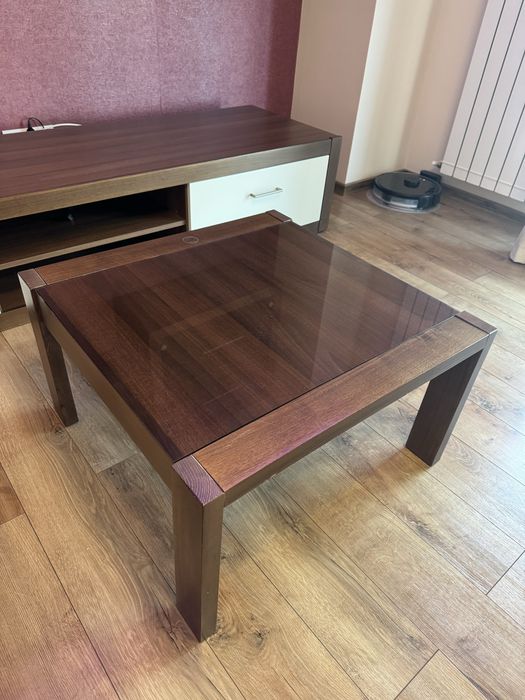 Vand set living comoda Tv, masuta cafea, vitrina, raft