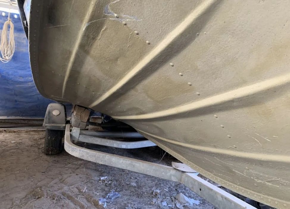 Продаётся лодка Казанка 5м3 в отличном состоянии