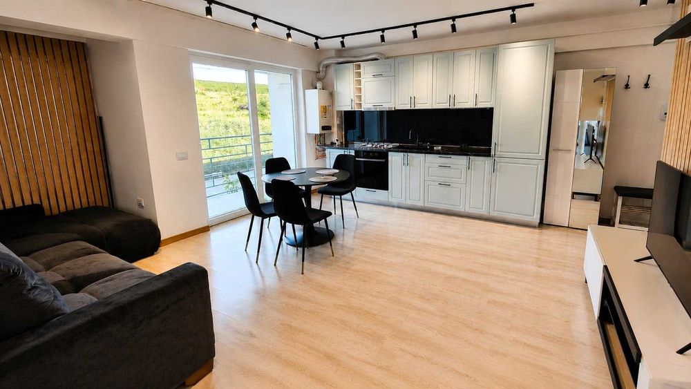 Inchiriere apartament 3 camere