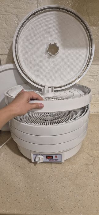 Дегидратор овощей и фруктов