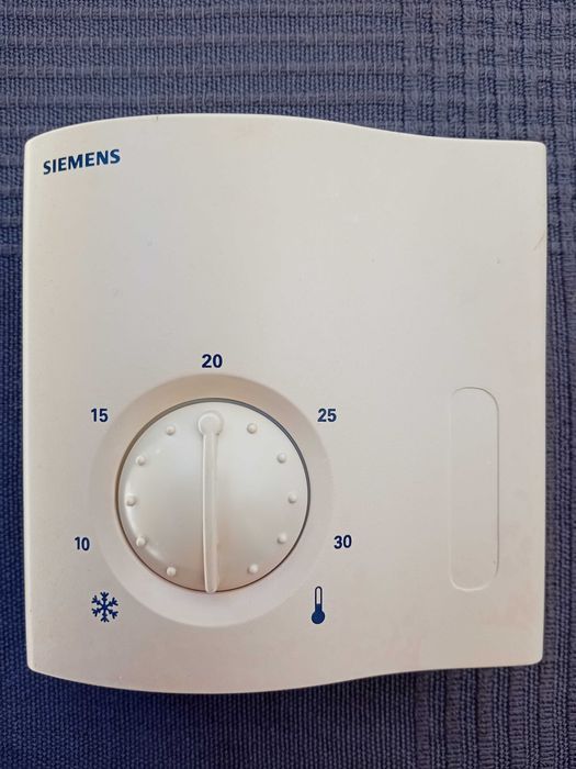 Vand TERMOSTATE cu fir