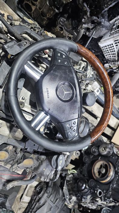 Volan lemn mahon Mercedes ML GL W164 ML280 ML320 ML350 ML420 ML500