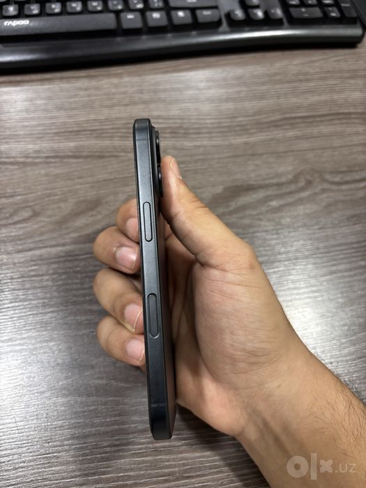 iPhone 16 128 Black Sim