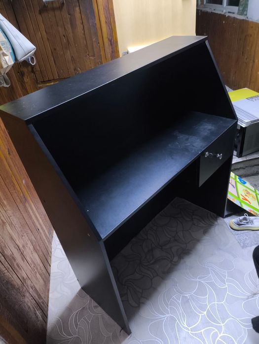 Продается мебель для салона красоты
