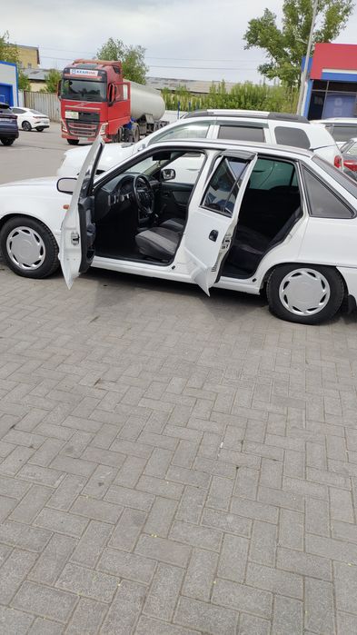 Продается Нексия