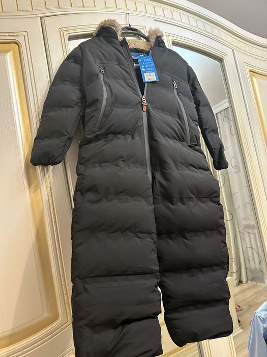 Продам комбинезон  зима на мальчика.