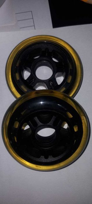 Продам ролики для коньков, в наличии одна упаковка из четырех колес