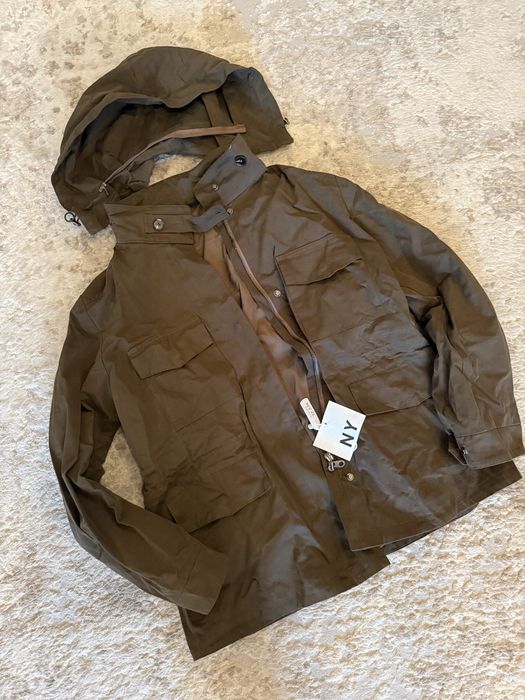 Продам весеннюю куртку