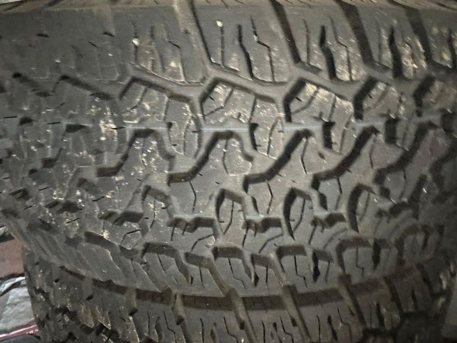 шины 265/70/16 грязевой на джип