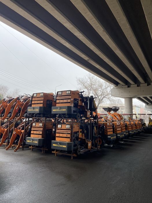 907 Мини-погрузчик BTR Улучшенный