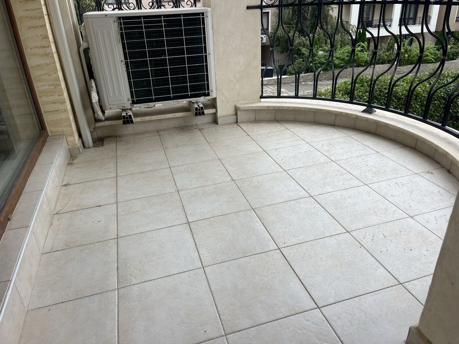 Продава се Двустаен апартамент в Свети Влас - 62 кв.м за 2420 €/кв.м - Снимка #3