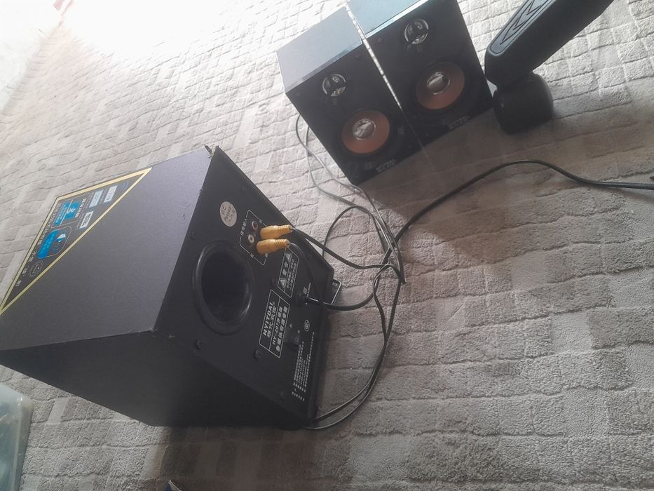 Блютуз колонка бу