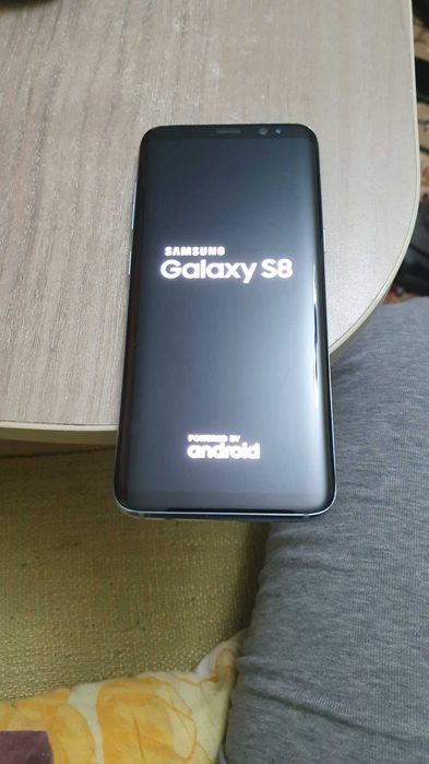 Samsung S8 utilizat, dar ingrijit