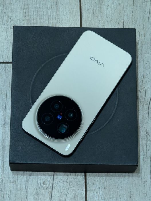 Vivo X300 Pro 512 gb Ram 16 5G