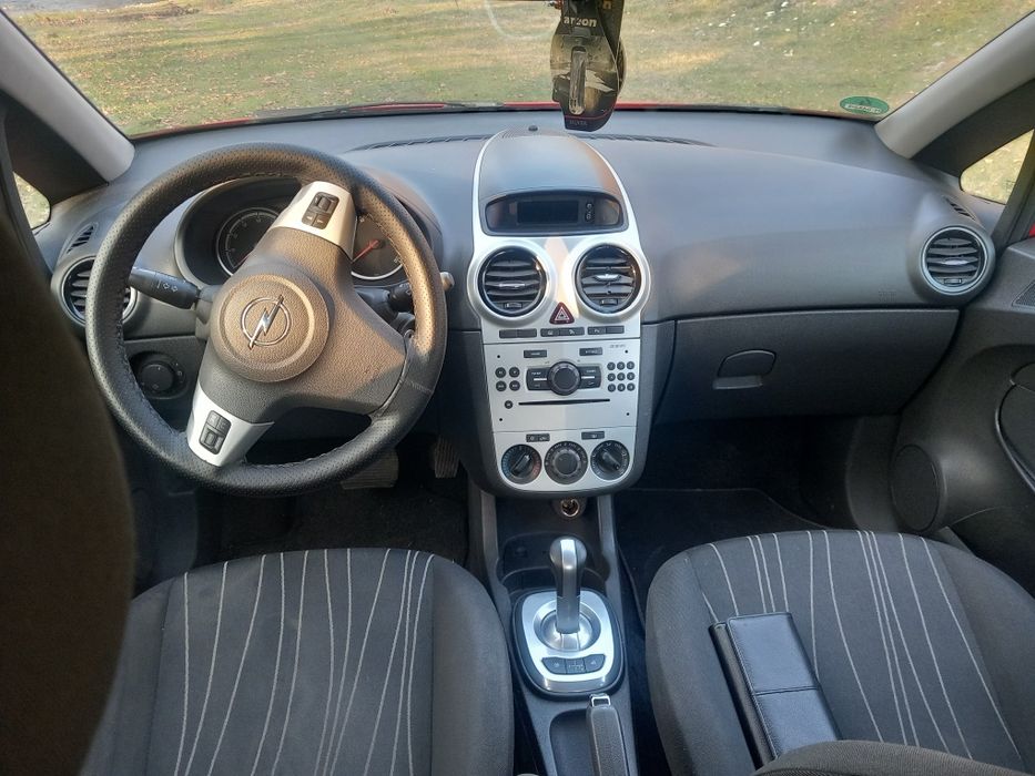 Opel Corsa 1.2 AUTOMATA