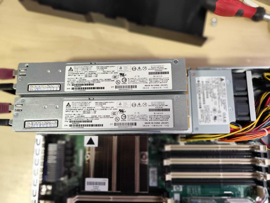 Сървърни захранвания