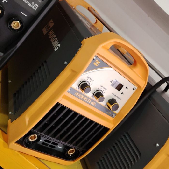 Hugong Inverdelta 400IIII сварочный аппарат