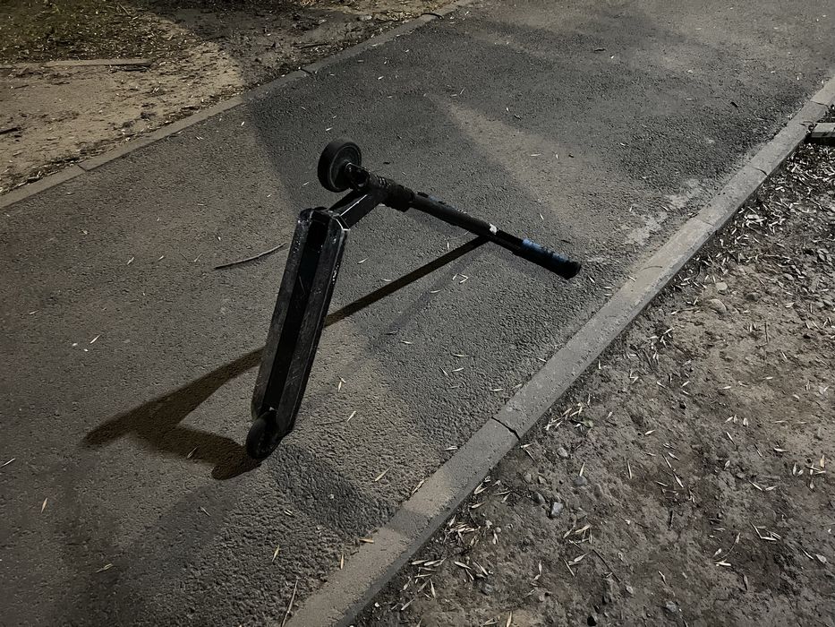 Трюковой самокат