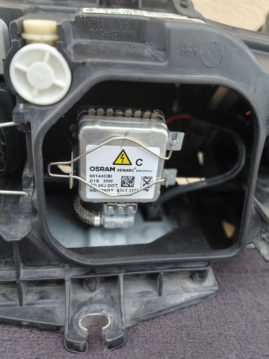 Valeo Xenon фарове Audi A4 B6 от 2000-2004г.