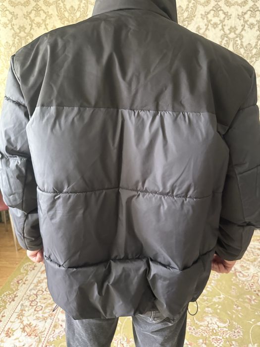 Продам куртку tommy hilfiger 52размер