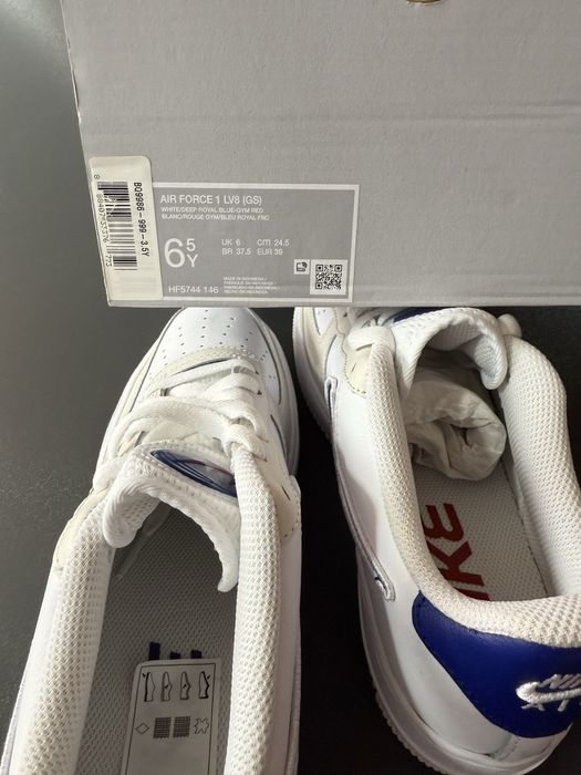 adidasi Originali Nike Air Force 1 LV8 Noi marime 39