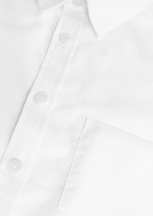 Продам новые школьные рубашки