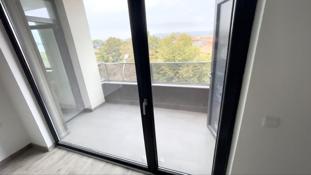 Продава се Двустаен апартамент в Търговище, Център - 55 кв.м за 1576 €/кв.м - Снимка #10