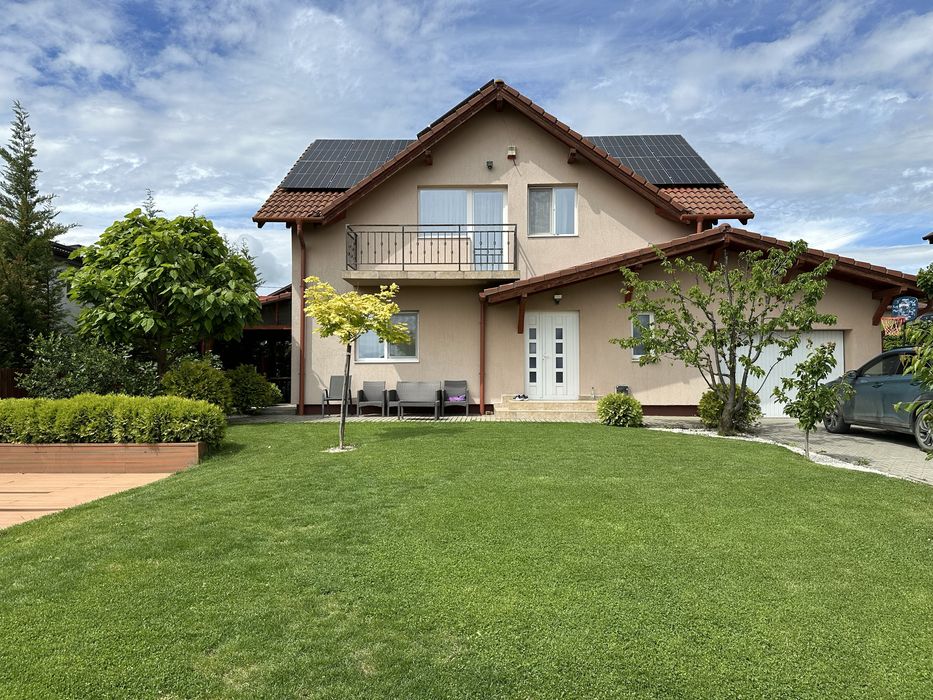 Casa de inchiriat Livezeni