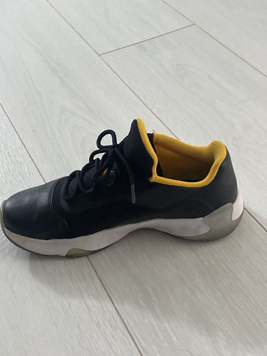 Кроссовки Nike 13 Air Jordan CMFT