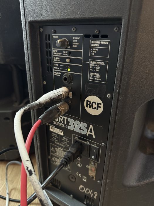 Rcf art series 325A 2 bucati