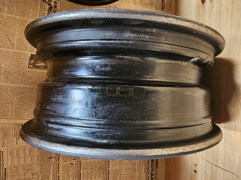 Продам диски на  R 14 ваз