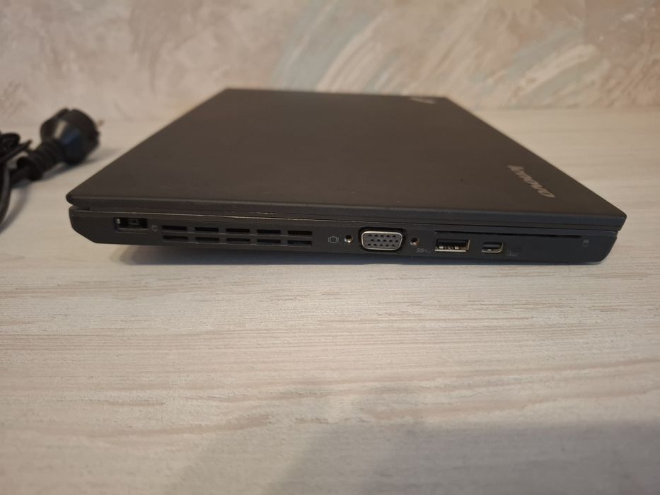 Лаптоп Lenovo Thinkpad x240 i5-4300U, 8GB DDR3, 480GB Kingston SSD, 4G LTE