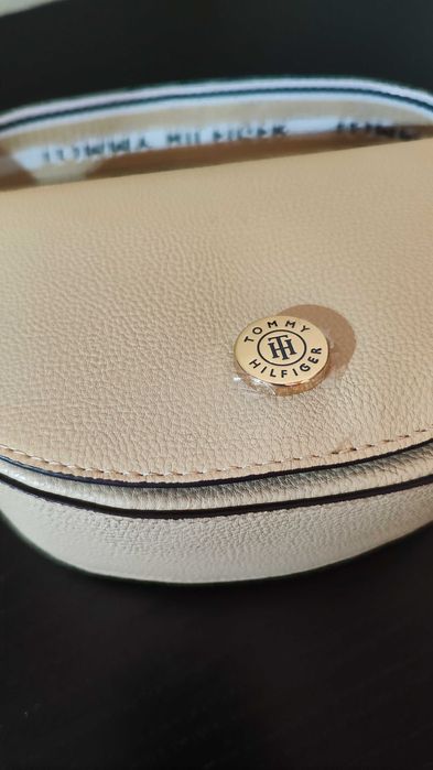Дамска чанта Tommy Hilfiger